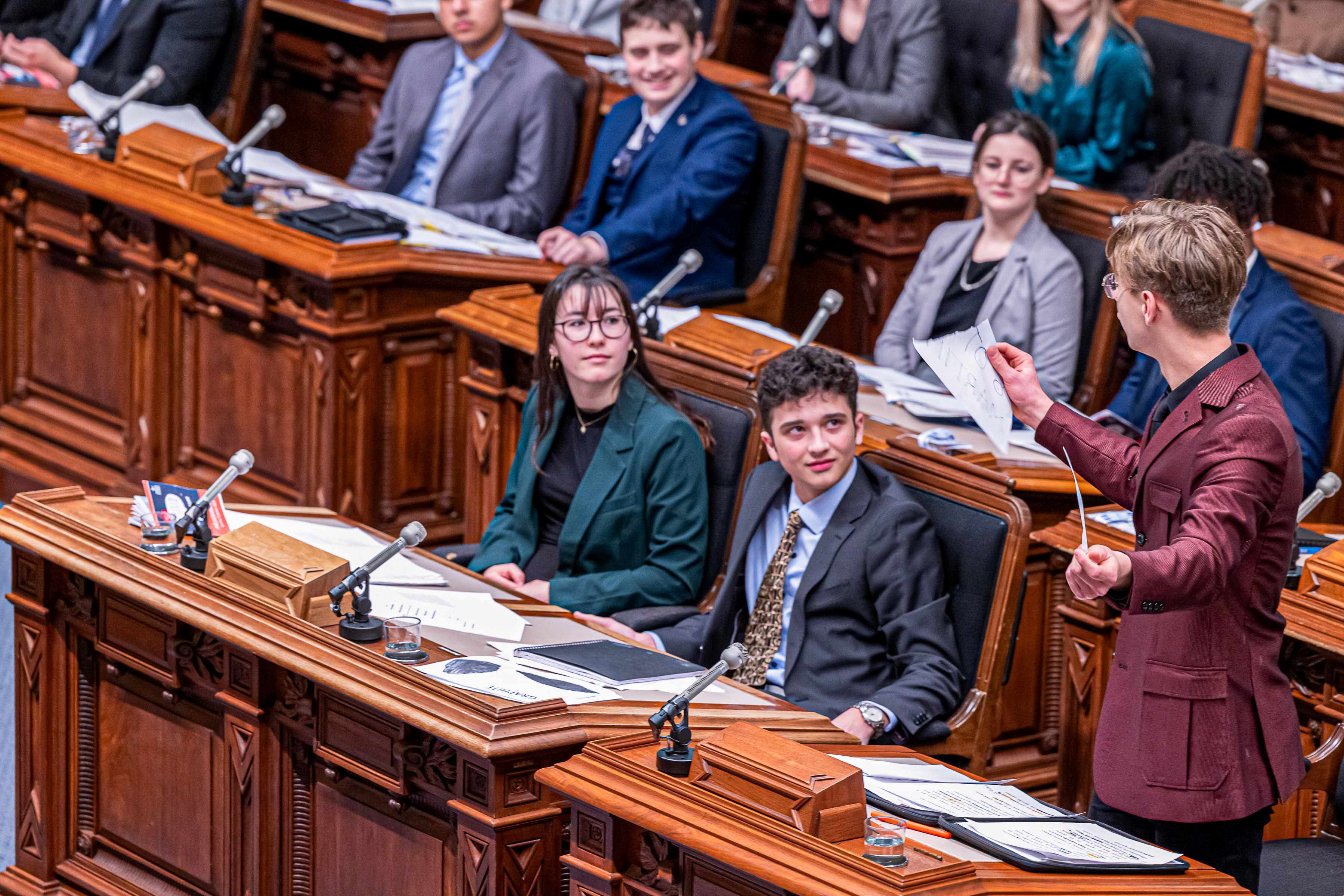 étudiants-assemblée-nationale-4